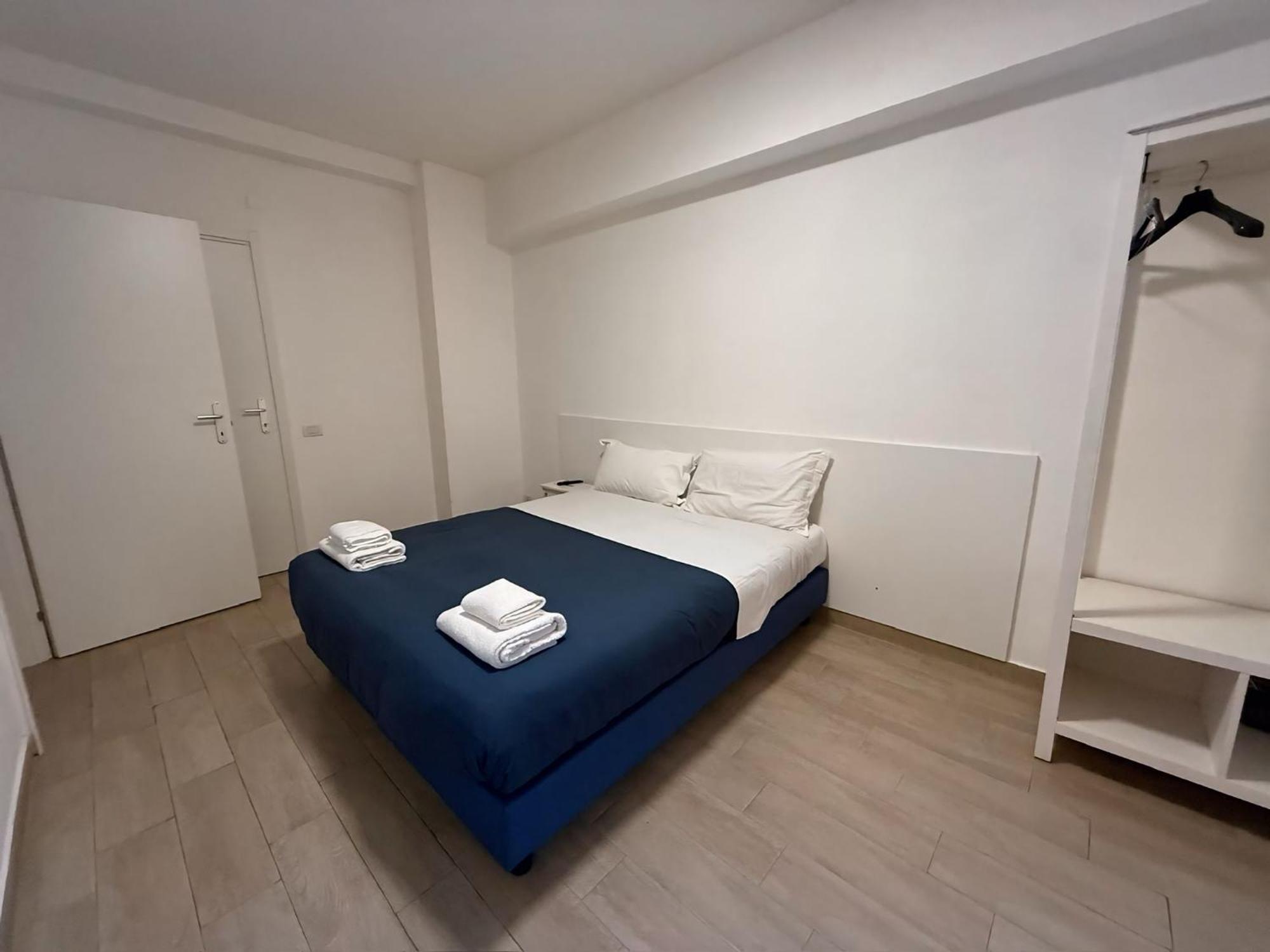 Rhome Rome Room photo